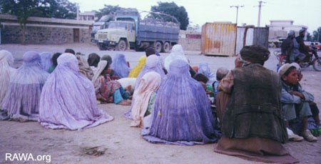 مهاجرین شمالی در كابل Refugees from Shamali in Kabul